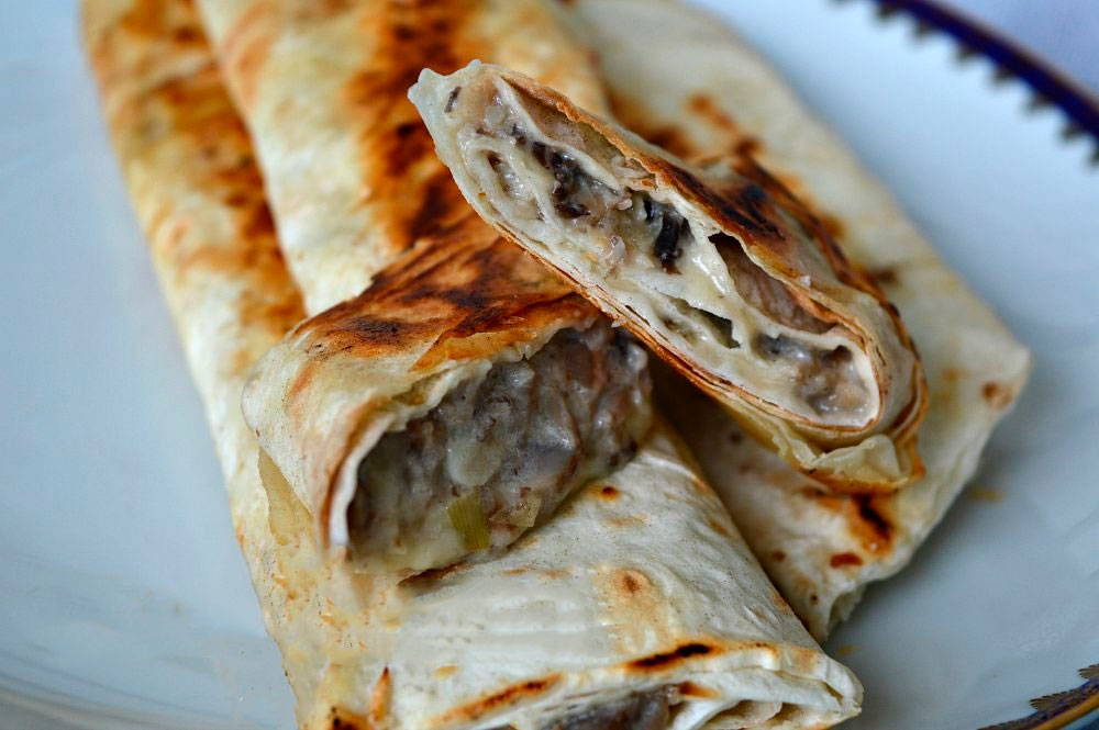 Лаваш с грибами