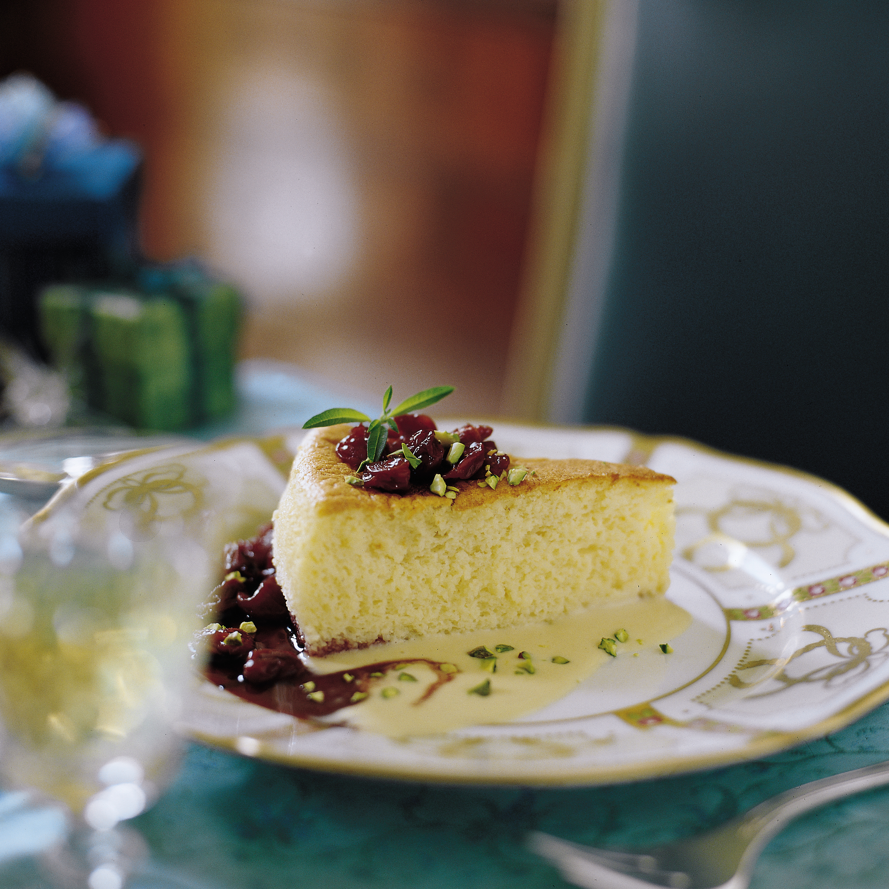 200012-r-xl-semolina-souffle-cake