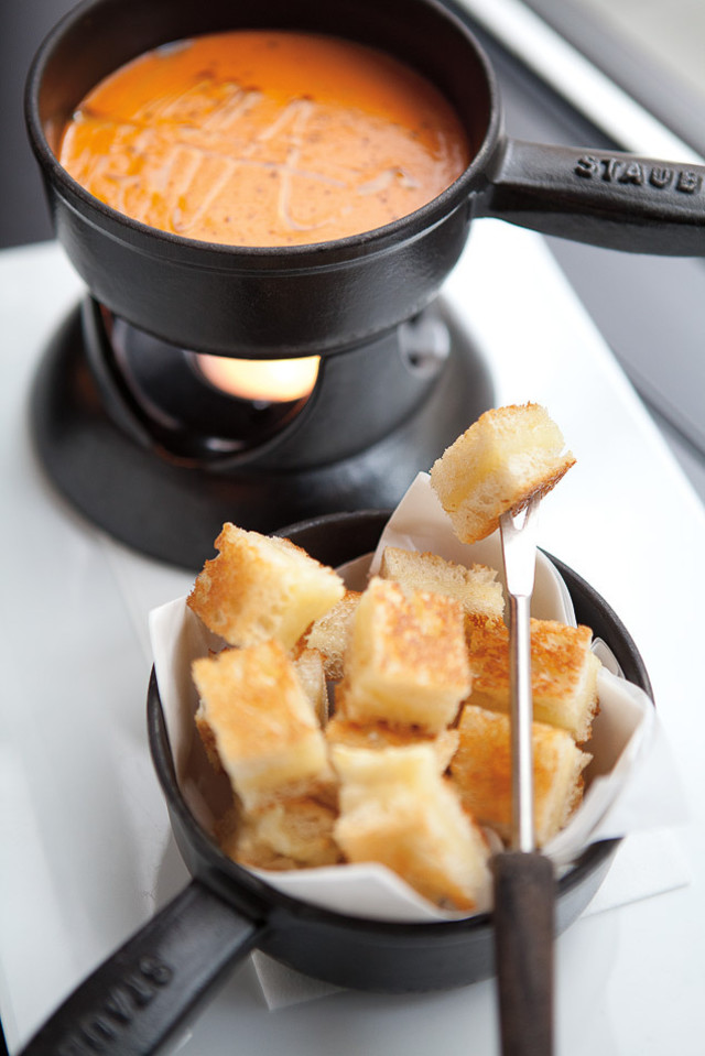 fondue-rn74_qlq3hf